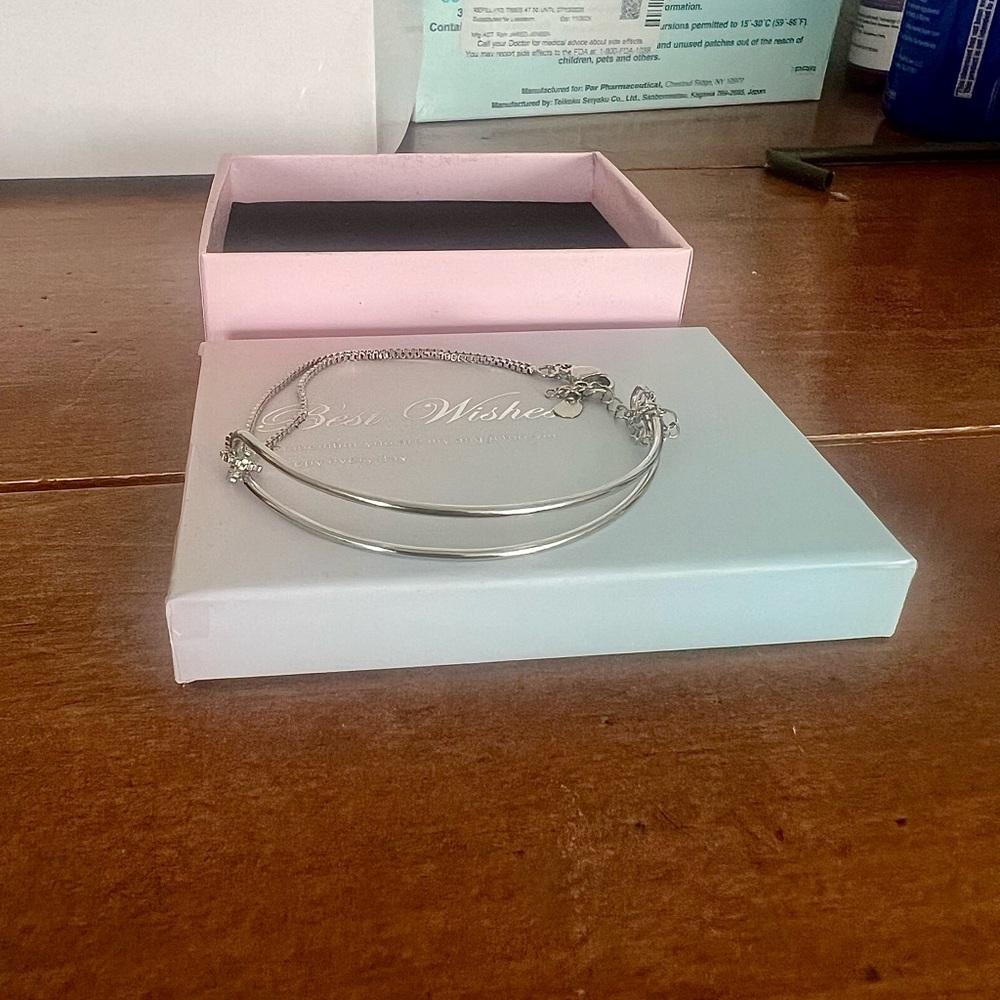 🩶Bracelet with Chain Detail